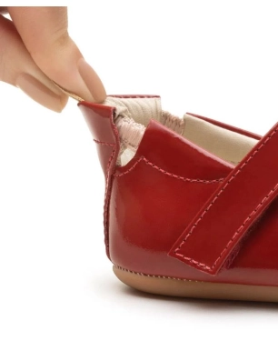 Zapatos Dolly de Tip Toey Joey
