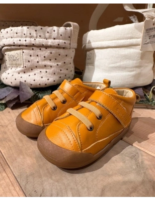 Deportivas Blanditos Luigi de Crio's Yema