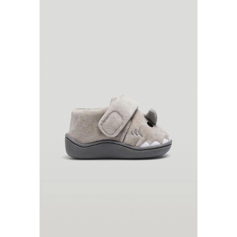Zapatillas De Ysabel Mora