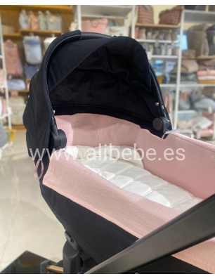 Funda cubre Capazo Bambula de Rosy Fuentes Rosa