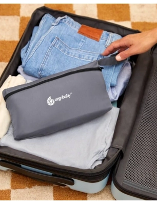 Mochila portabebé Away de Ergobaby Grafito