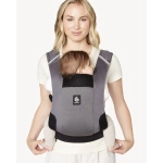 Mochila portabebé Away de Ergobaby Grafito