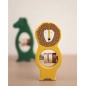 Sonajero de madera Mr. Lion de Trixie
