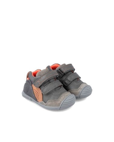 Botin Velcro Biogateo Casual Biomecanics Musgo