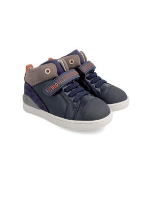 Botin Velcro Bioevol. Casual Biomecanics