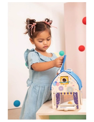 Casa de Descubrimientos de Ilusiones Ópticas de Lilliputiens