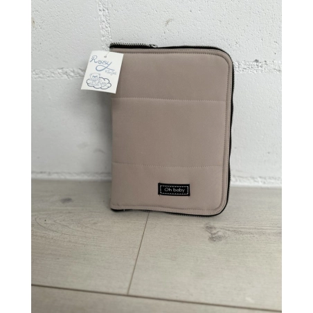 Portadocumentos Softshell de Rosy Fuentes Camel