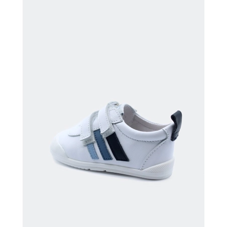 Deportivas Blanditos Luna de Crio's