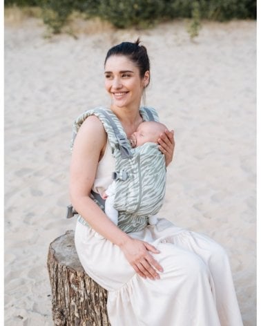 Mochila Portabebé One de Love & Carry Lemongrass