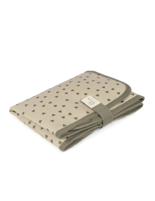 Cambiador Plegable Corazones Poppy Walking Mum Musgo