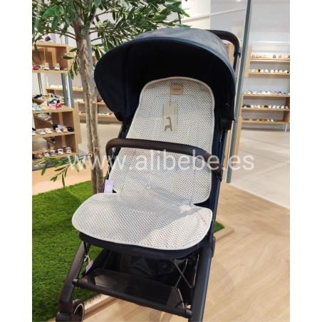 Colchoneta Joolz Aer Olivia de Giraffa Bianca e Blu