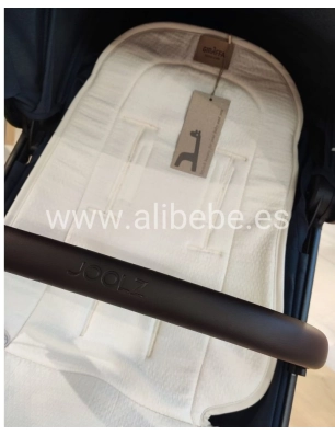 Colchoneta Joolz Aer Anais de Giraffa Bianca e Blu