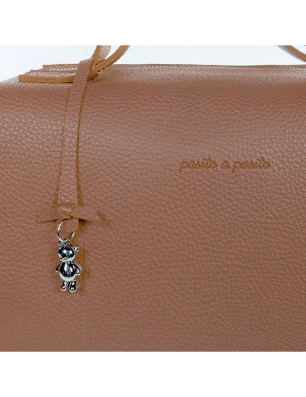 Bolsa Canastilla Icon de Pasito a Pasito Caramel