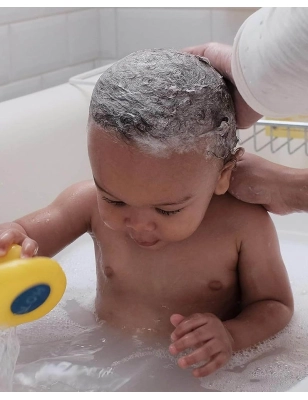 Champú y gel de caléndula 2 en 1 para bebés de Weleda