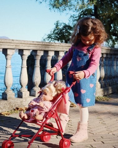 Sillita Paseo para Muñecas Mellow Rose de Konges Slojd