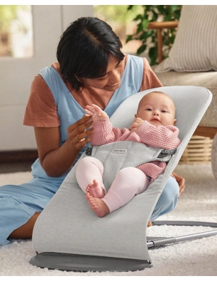 Hamaca Bliss Woven Melange de BabyBjörn Gris Claro