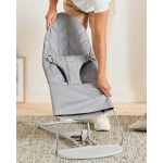 Hamaca Bliss Woven Pétalo de BabyBjörn Gris Claro