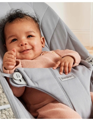 Hamaca Bliss Woven Pétalo de BabyBjörn Gris Claro