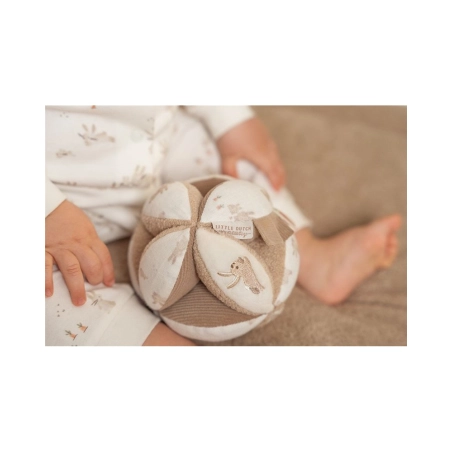 Pelota Montessori Baby Bunny de Little Dutch