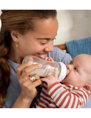 Biberón Natural Response Cristal 240ml de Philips Avent