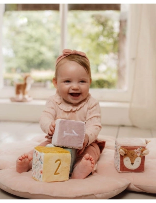 Cubos Blanditos Apilables Fairy Garden de Little Dutch