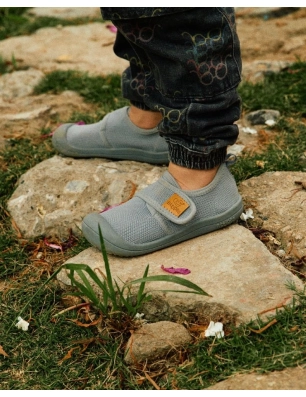 Calzado Attipas Skin Shoes Gris