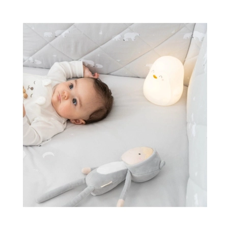 Luz Quitamiedos Pingüino con USB de Saro