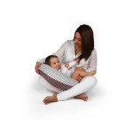Mujer con bebé usando un Cojín Lactancia de Cambrass