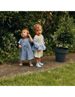 Niños en exterior con Calzado Attipas Baby Shell