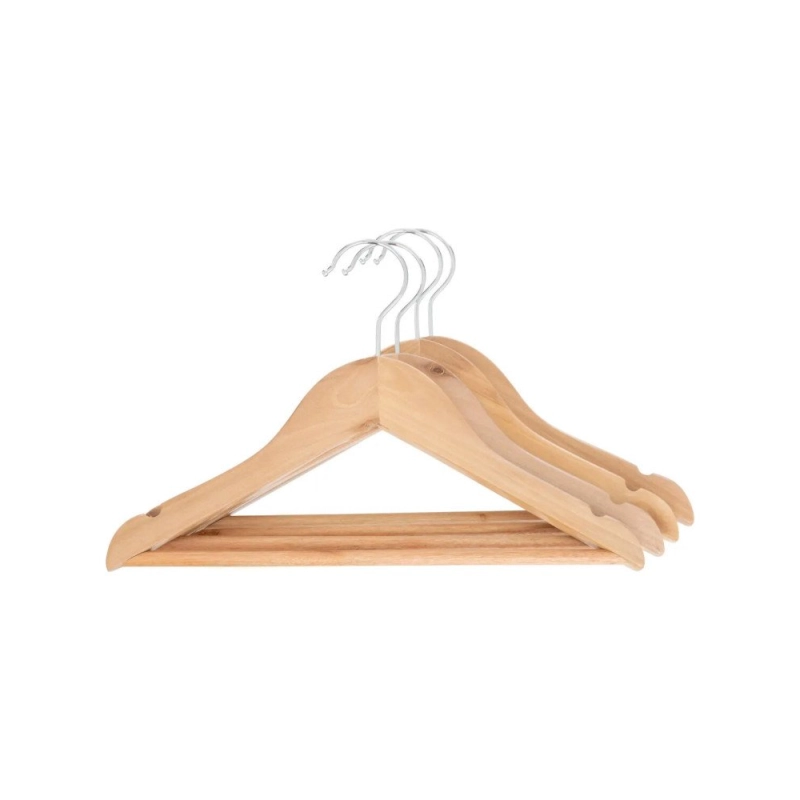 Pack 4 perchas de madera de Atmosphera