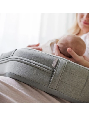 Cojín de lactancia Elysia de Inglesina Balance Green