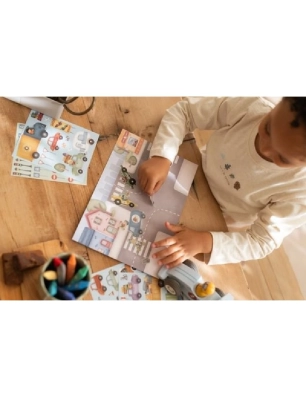 Libro pegatinas vehículos de Little Dutch