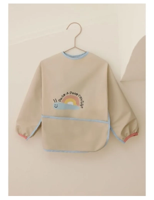 Babero Con Mangas De Mayoral