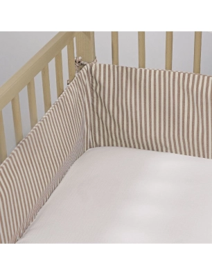 Protector cuna Praliné reversible de Walking Mum Moka