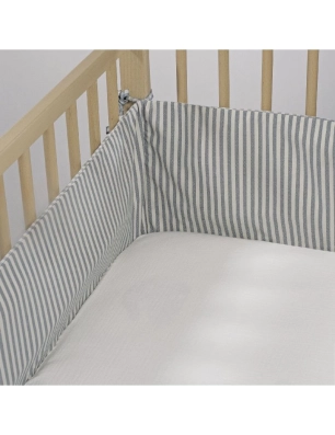Protector cuna Praliné reversible de Walking Mum Moka