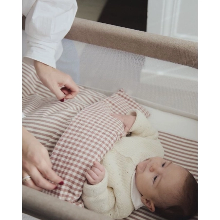 Edredón con sábana y almohada minicuna Praliné de Walking Mum Moka