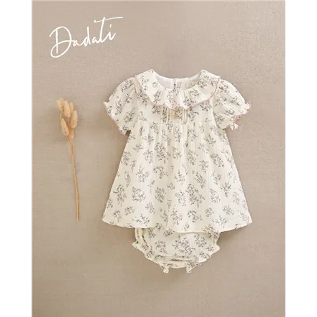 Vestido Con Braguita Y Volante De Dadati