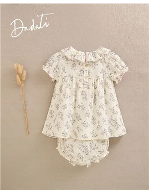 Vestido Con Braguita Y Volante De Dadati