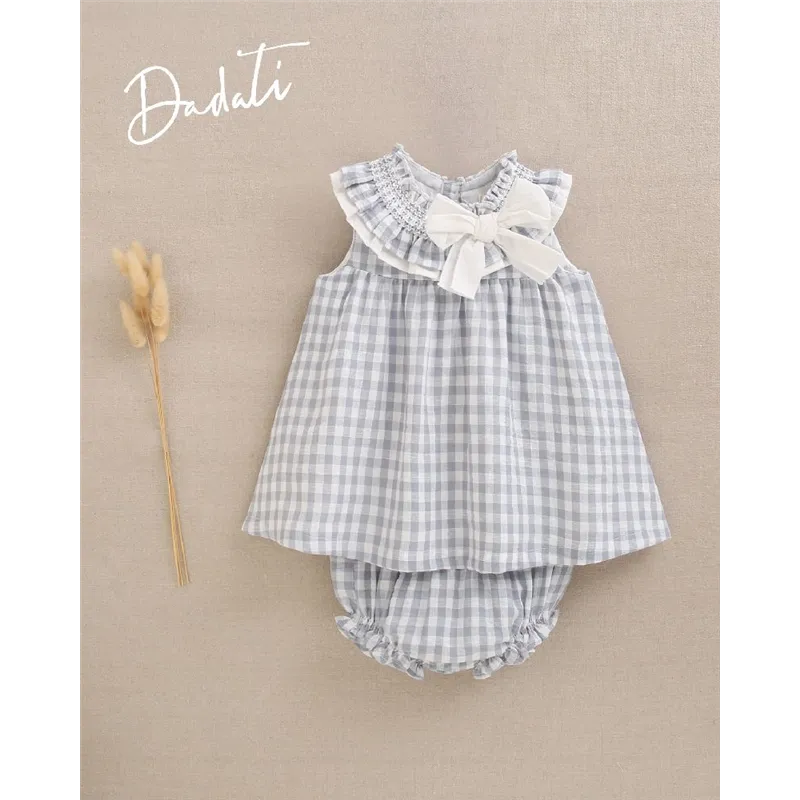 Vestido Con Braguita Y Lazo En Cuello  De Dadati