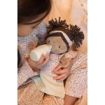Bebé Evi con capazo Flowers & Butterflies de Little Dutch