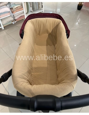 Funda para capazo Crepe de Giraffa Bianca e Blu