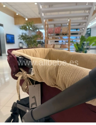 Funda para capazo Crepe de Giraffa Bianca e Blu