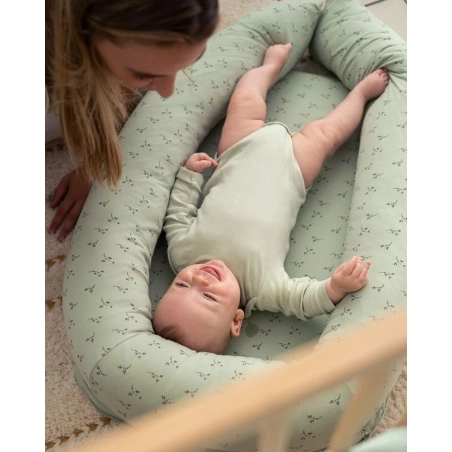 Cuna nido colchón antiplagiocefalia de Ecuskids Olive