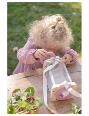 Caja para insectos Lupa Fairy Garden de Little Dutch
