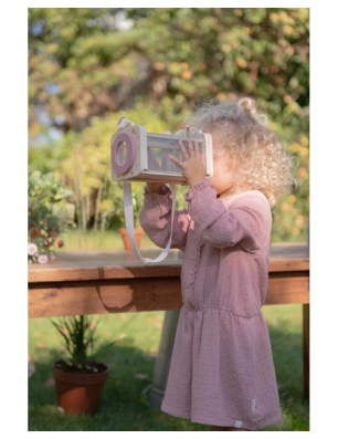 Caja para insectos Lupa Fairy Garden de Little Dutch