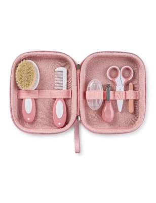 Neceser con Kit de Aseo para bebé de Saro