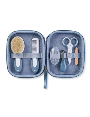 Neceser con Kit de Aseo para bebé de Saro
