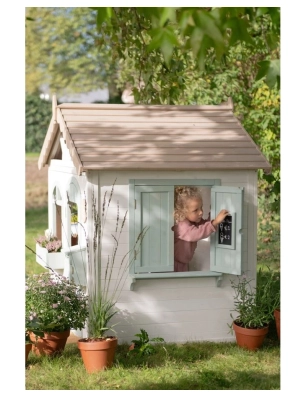 Casa de Juegos Exterior de Little Dutch