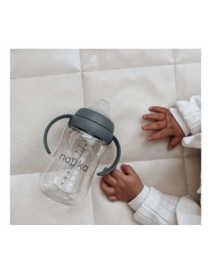 Taza antiderrame con pajita flexible 240 ml de Noüka