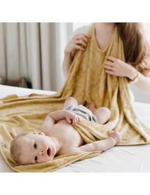 Toalla delantal con capucha de Timboo